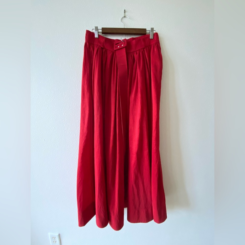 Maeve for Anthropologie red taffeta skirt. The red is a true red. Worn once.
